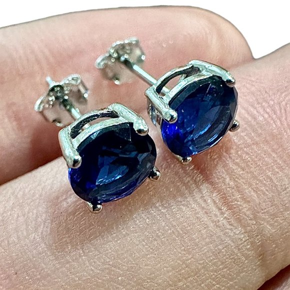 Blue Sapphire Stud Earrings for Women Sterling Silver 925 6MM Round lab-created - Picture 7 of 11